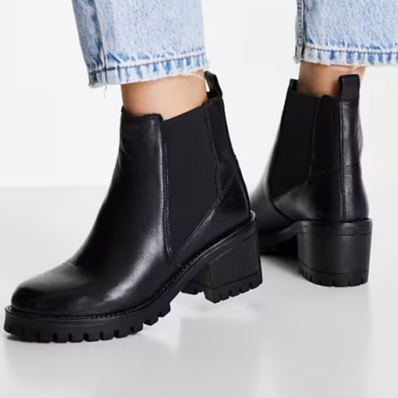 DONATED❤️Ankle Boots Leather - Picture 1 of 5